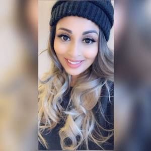 Meet your Posher, Poonam